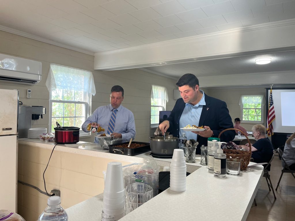 Lynch staffers, Evan and Austin grab a bite